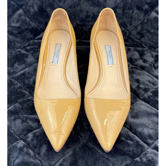 Prada Patent Leather Nude Pointed Toe Kitten Heels Pumps Women Size US 6 EU 36